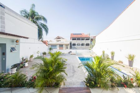 Casa à venda com 180m², 2 quartos e 4 vagasÁrea externa