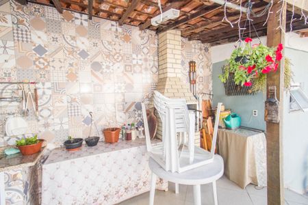 Casa à venda com 180m², 2 quartos e 4 vagasÁrea externa