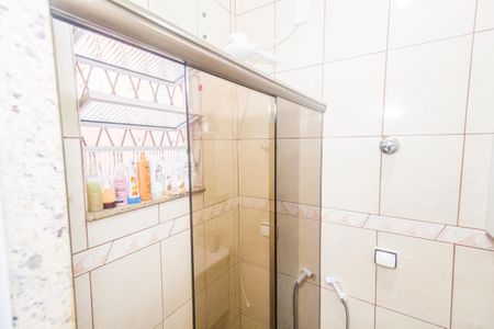 Casa à venda com 180m², 2 quartos e 4 vagasBanheiro da Suíte