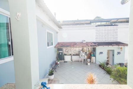 Casa à venda com 180m², 2 quartos e 4 vagasÁrea externa