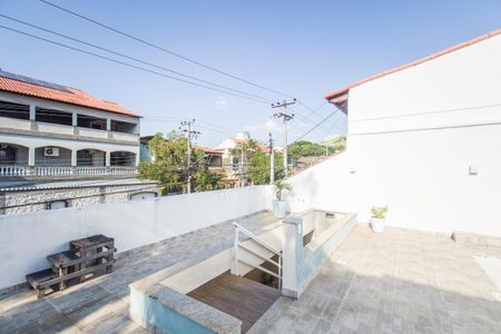 Casa à venda com 180m², 2 quartos e 4 vagasÁrea externa