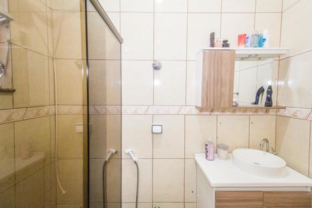 Casa à venda com 180m², 2 quartos e 4 vagasBanheiro da Suíte