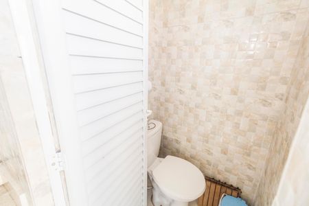 Casa à venda com 180m², 2 quartos e 4 vagasÁrea externa