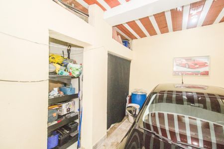 Casa à venda com 180m², 2 quartos e 4 vagasGaragem