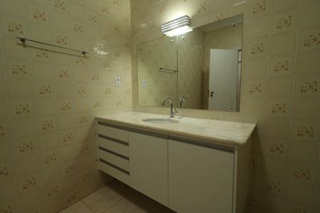 Apartamento para alugar com 193m², 3 quartos e 1 vagaBanheiro
