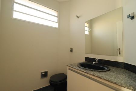 Apartamento para alugar com 193m², 3 quartos e 1 vagaLavabo