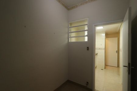 Apartamento para alugar com 193m², 3 quartos e 1 vagaQuarto de Serviço