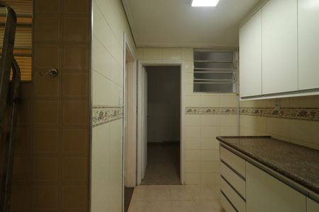 Apartamento para alugar com 193m², 3 quartos e 1 vagaCozinha