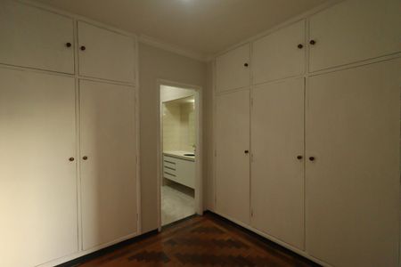 Apartamento para alugar com 193m², 3 quartos e 1 vagaSuíte