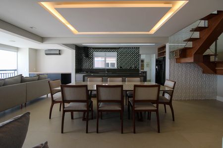 Apartamento à venda com 263m², 4 quartos e 3 vagasSala