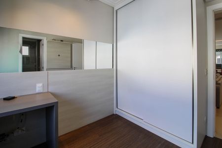 Apartamento à venda com 263m², 4 quartos e 3 vagasSuíte 2