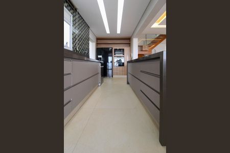 Apartamento à venda com 263m², 4 quartos e 3 vagasCozinha 