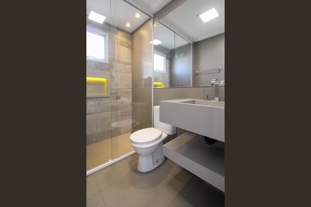 Apartamento à venda com 263m², 4 quartos e 3 vagasBanheiro Suíte 2