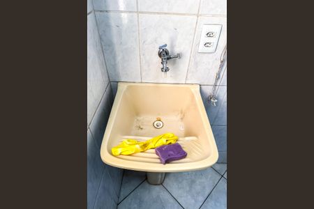 Apartamento para alugar com 59m², 2 quartos e sem vagaÁrea de Serviço