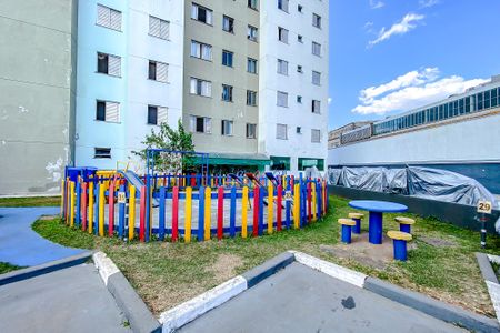 Apartamento para alugar com 59m², 2 quartos e sem vagaPlayground