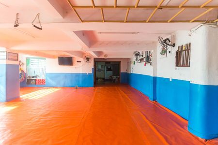 Casa para alugar com 250m², 3 quartos e 2 vagasSalão