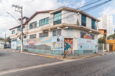 Casa para alugar com 250m², 3 quartos e 2 vagasFachada