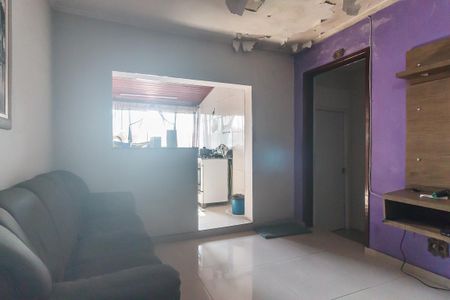 Casa para alugar com 250m², 3 quartos e 2 vagasSala