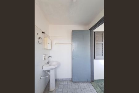 Casa para alugar com 120m², 3 quartos e 1 vagaBanheiro 2