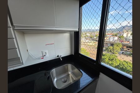 Apartamento para alugar com 68m², 3 quartos e 1 vagaÁrea de Serviço