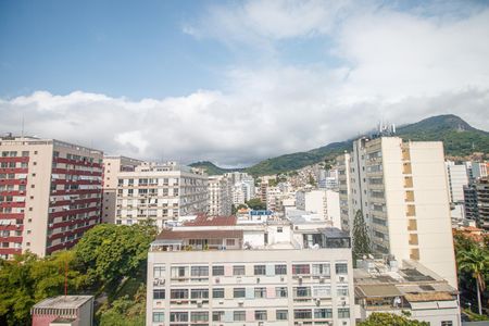 Sala Vista de apartamento à venda com 2 quartos, 80m² em Tijuca, Rio de Janeiro