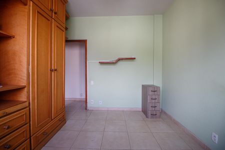 Apartamento à venda com 80m², 2 quartos e 2 vagasQuarto 2