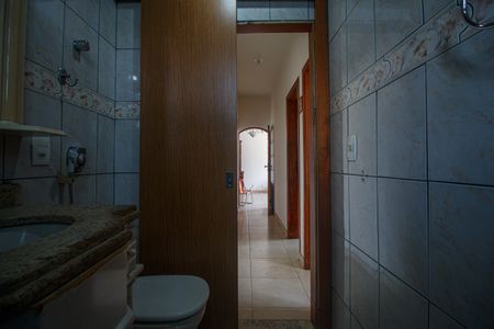 Apartamento à venda com 80m², 2 quartos e 2 vagasBanheiro