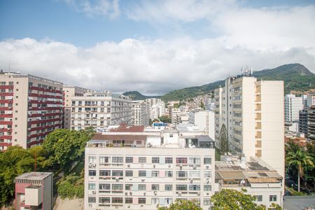 Apartamento à venda com 80m², 2 quartos e 2 vagasQuarto 2 Vista