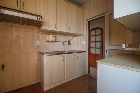 Apartamento à venda com 80m², 2 quartos e 2 vagasCozinha