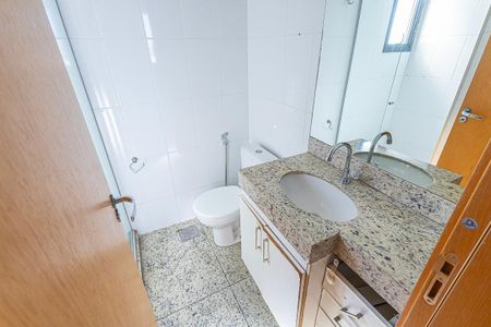 Apartamento para alugar com 86m², 3 quartos e 2 vagasBanheiro