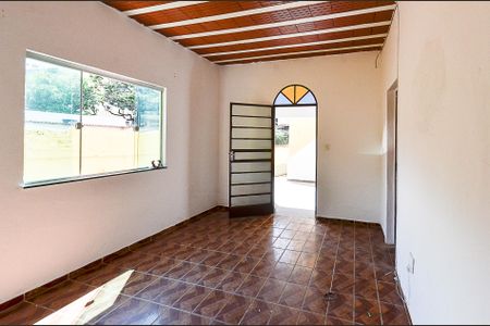 Sala de Estar de casa para alugar com 3 quartos, 110m² em Sagrada Família, Belo Horizonte