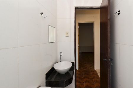 Casa para alugar com 110m², 3 quartos e sem vagaBanheiro
