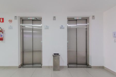 Apartamento para alugar com 57m², 2 quartos e 1 vagaElevador 