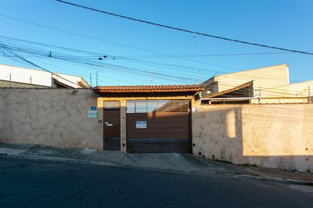 Casa de condomínio para alugar com 65m², 2 quartos e 1 vagaFachada 