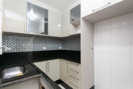 Casa de condomínio para alugar com 65m², 2 quartos e 1 vagaCozinha - Armários