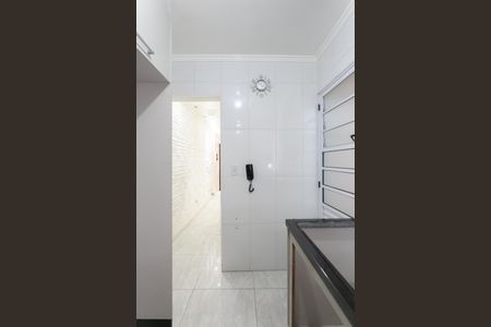 Casa de condomínio para alugar com 65m², 2 quartos e 1 vagaCozinha - Armários