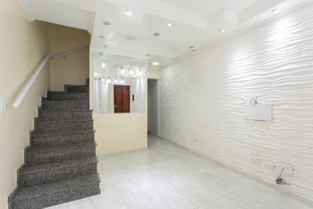 Casa de condomínio para alugar com 65m², 2 quartos e 1 vagaSala