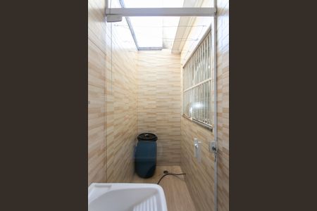 Casa de condomínio para alugar com 65m², 2 quartos e 1 vagaÁrea de Serviço 