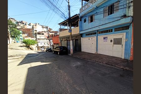 Casa para alugar com 46m², 2 quartos e sem vagaFachada 