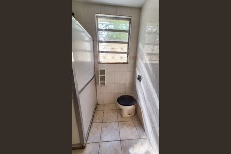 Casa à venda com 70m², 2 quartos e 1 vagaBanheiro 