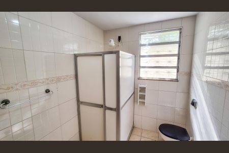 Casa à venda com 70m², 2 quartos e 1 vagaBanheiro 