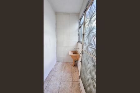 Casa à venda com 70m², 2 quartos e 1 vagaÁrea de Serviço