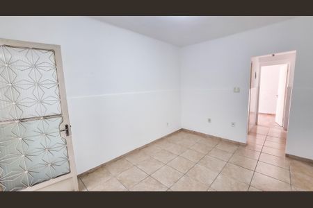 Sala de casa à venda com 2 quartos, 70m² em Bonsucesso, Rio de Janeiro