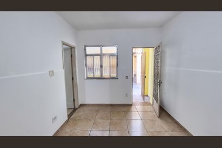 Sala de casa à venda com 2 quartos, 70m² em Bonsucesso, Rio de Janeiro