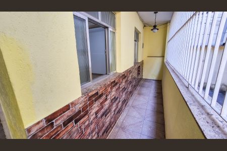 Varanda de casa à venda com 2 quartos, 70m² em Bonsucesso, Rio de Janeiro