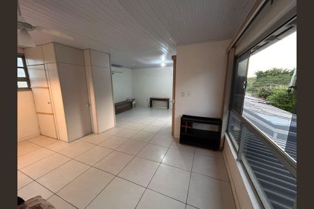 Casa para alugar com 55m², 1 quarto e 1 vagaSala/Quarto