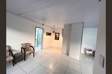 Casa para alugar com 55m², 1 quarto e 1 vagaSala/Quarto