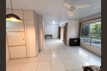 Casa para alugar com 55m², 1 quarto e 1 vagaSala/Quarto