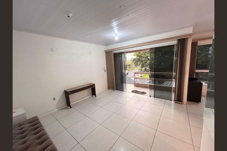 Casa para alugar com 55m², 1 quarto e 1 vagaSala/Quarto
