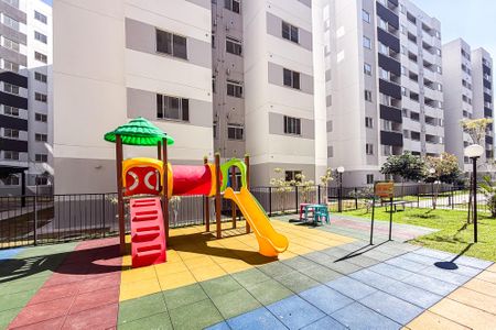 Apartamento à venda com 46m², 2 quartos e 1 vaga Apartamento à venda com 46m², 2 quartos e 1 vagaPlayground